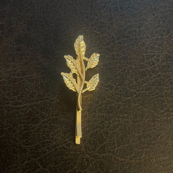 New! Gold Leaf Barette - Picture 3 of 5